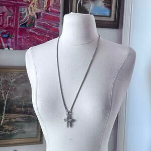 bedazzled cross silver chain necklace